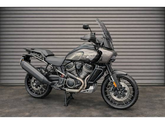 HARLEY-DAVIDSON PAN AMERICA 1250 S 